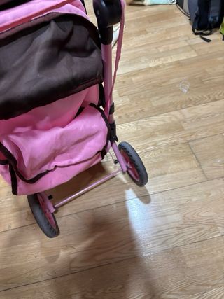Carrito de juguete rosa