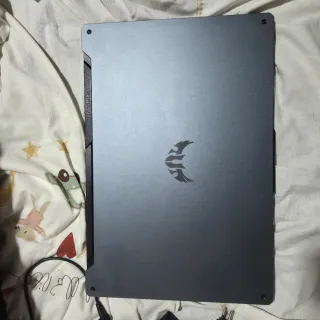 Portátil Asus TUF Gaming FA706II-H7117T teclado FR