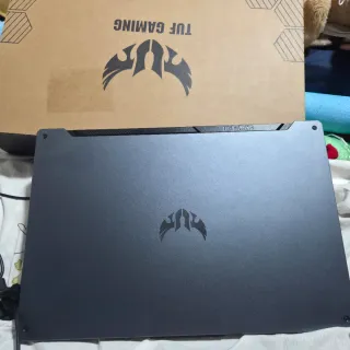 Portátil Asus TUF Gaming FA706II-H7117T teclado FR