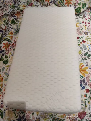 Minicuna Besrey Plegable y colchón M imo Peti