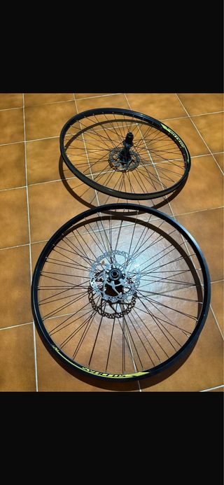Llantas Syncros X-24 29” Delantera y Trasera