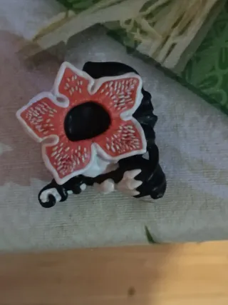 Demogorgon Stranger Things Kinder Joy