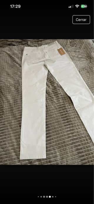 Pantalones beige hombre