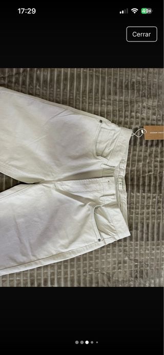Pantalones beige hombre