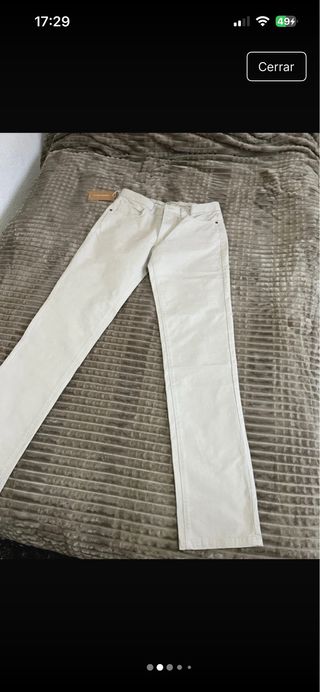 Pantalones beige hombre