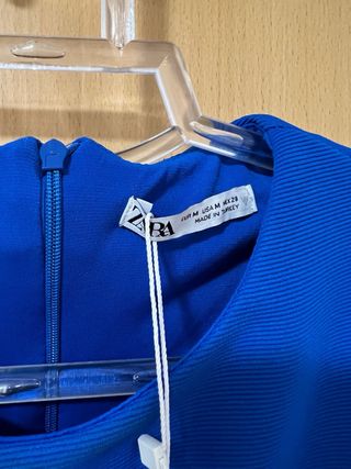 Top azul Zara