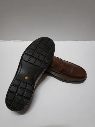 Zapatos de vestir marrones para hombre