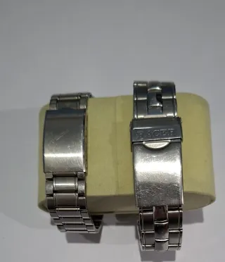 Lote 2 relojes RACER cuartz