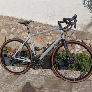 Bicicleta Gravel Triban RC120 gravel
