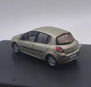 RENAULT CLIO 2005 1:43 BU SOLIDO