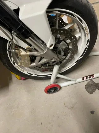 Aprilia Shiver 750 ABS