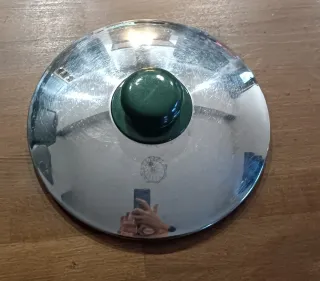 Pentola con scolapasta in metallo