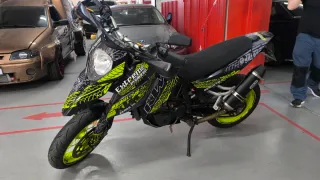 KTM 690 SM Supermotard4600