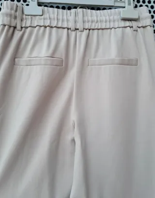 Pantalón beige Only