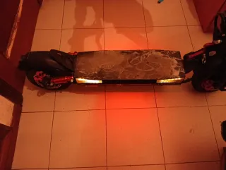 Patinete eléctrico en buen estado