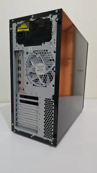 PC Xeon 2680 v4 32GB SSD