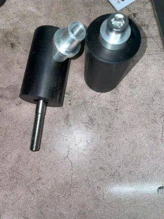 Topes anticaída Yamaha R6 2004