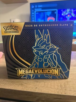 Caja Vacía ETB Pokémon Mega-Lucario - Megaevolucio