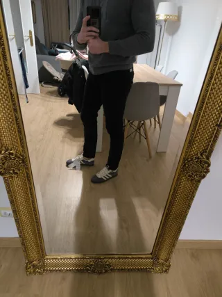 Adidas Gazelle Talla 41 1/3 Gris/Blanco