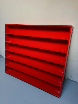 Expositor Rojo para Miniaturas