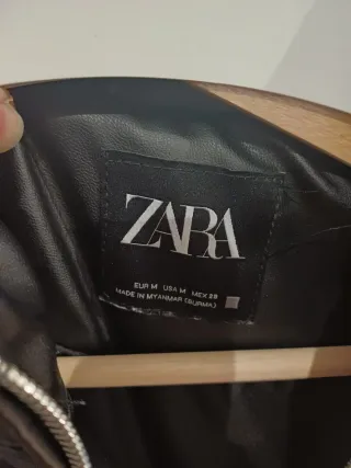 Chaleco acolchado Zara negro