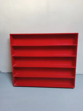 Expositor de pared para miniaturas