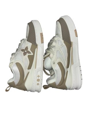 Zapatillas Louis Vuitton Beige y Blancas