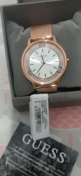 Reloj Guess Mujer Dorado y Blanco