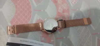 Reloj Guess Mujer Dorado y Blanco