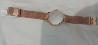 Reloj Guess Mujer Dorado y Blanco