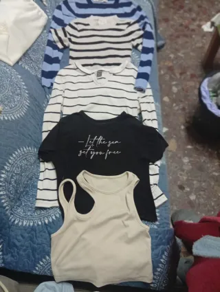 Lote 3 prendas Bershka.precio todo