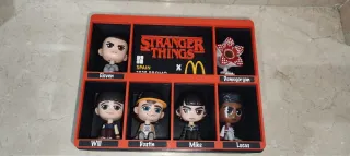 Expositor Figuras Stranger Things McD España