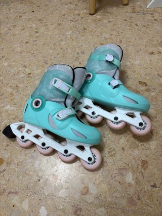 Patines Oxelo color turquesa talla 34 a 36