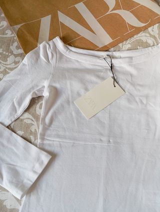 Camiseta Zara manga larga blanca