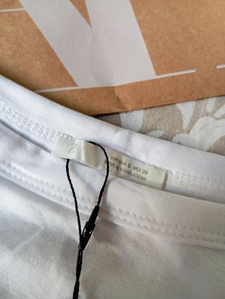 Camiseta Zara manga larga blanca