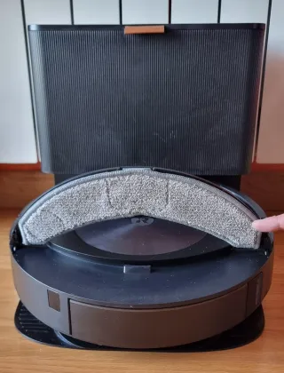 iRobot Roomba Combo J7+ Novo