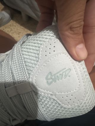 Zapatillas STWD grises y blancas