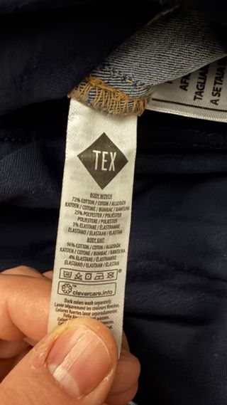 Vaqueros premamá azules