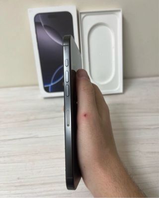 iPhone 16 Pro Max 256GB Negro Espacial