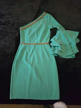 Vestido verde fiesta un hombro