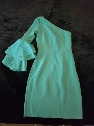 Vestido verde fiesta un hombro