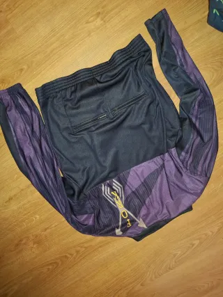 Chaqueta Vintage Morada y Negra