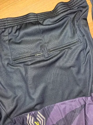 Chaqueta Vintage Morada y Negra