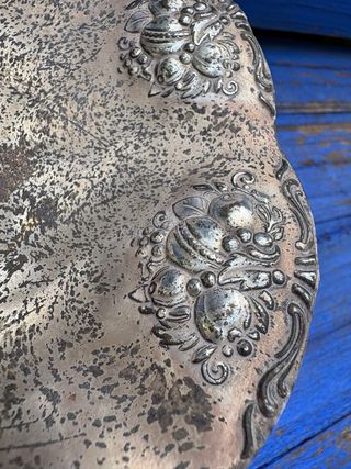 ANTIGUO FRUTERO DE METAL.