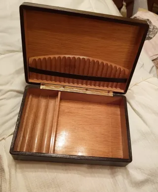 Caja de puros vintage Tabaquera