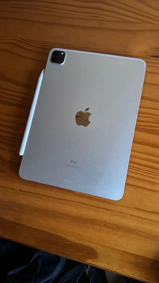 iPad Pro 11 M1 + Apple Pencil 2 + Funda