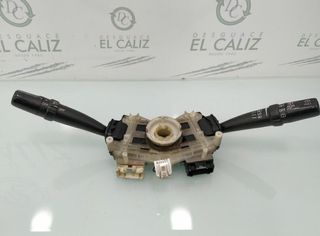 247261 843101e700 mando luces toyota corolla (e11)