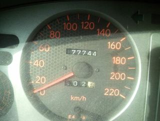 247261 843101e700 mando luces toyota corolla (e11)