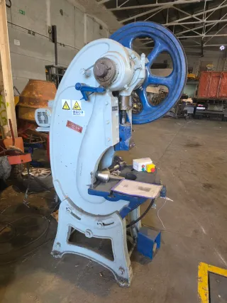 Prensa excéntrica industrial