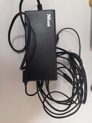 Panasonic NV-SD260 VHS con película Shrek